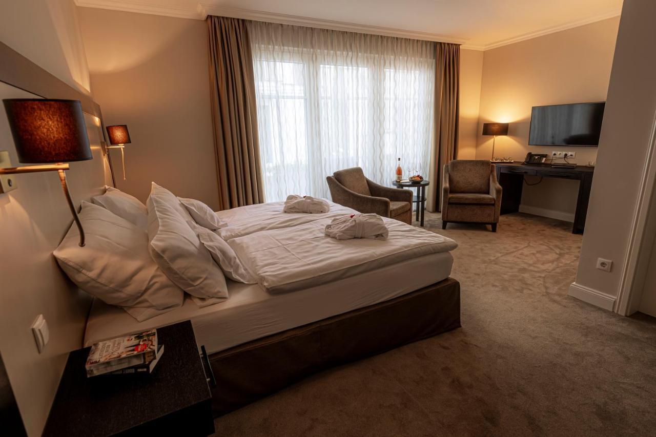 Strandhotel Fontana Timmendorfer Strand Esterno foto
